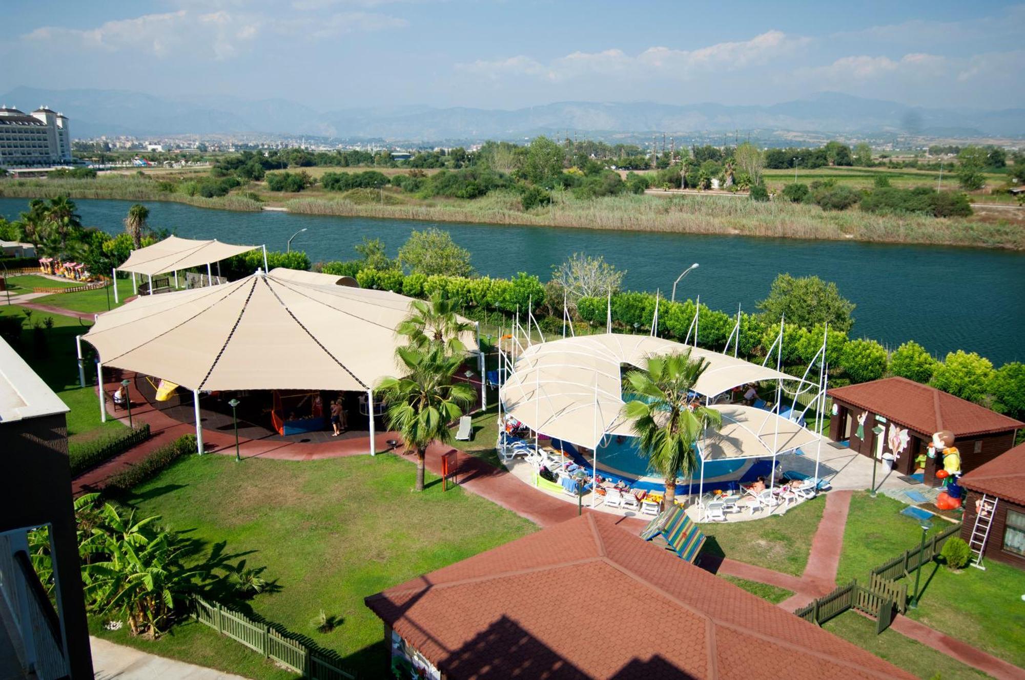 Marvida Family Eco Hotel Side Exterior photo